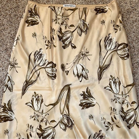 Reformation Layla Silk Skirt in Cream and Brown - Picture 3 of 3